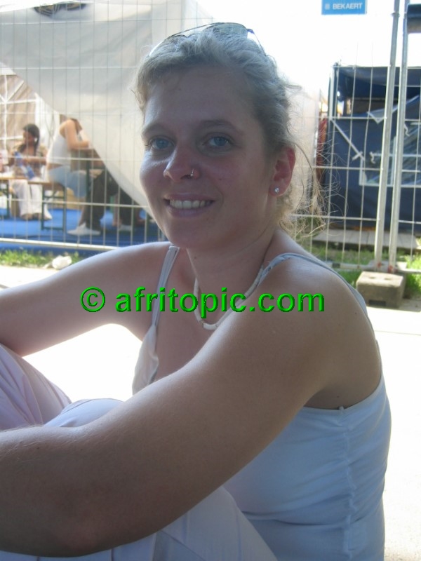 ../Images/AfricaFestival-28-29May05 132.jpg